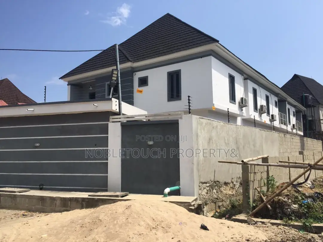 2bdrm Block of Flats in Vintage Estate Ajah, Sangotedo for sale in Sangotedo