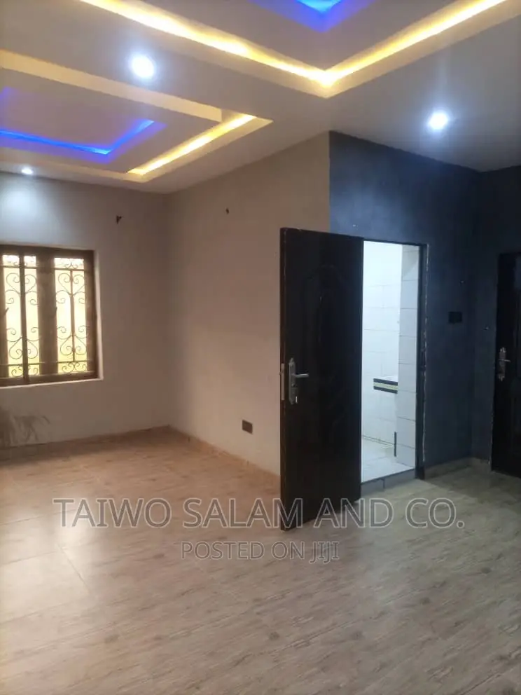 Furnished 4bdrm Bungalow in Kasumu Estate, Akala Express for sale in Akala Express