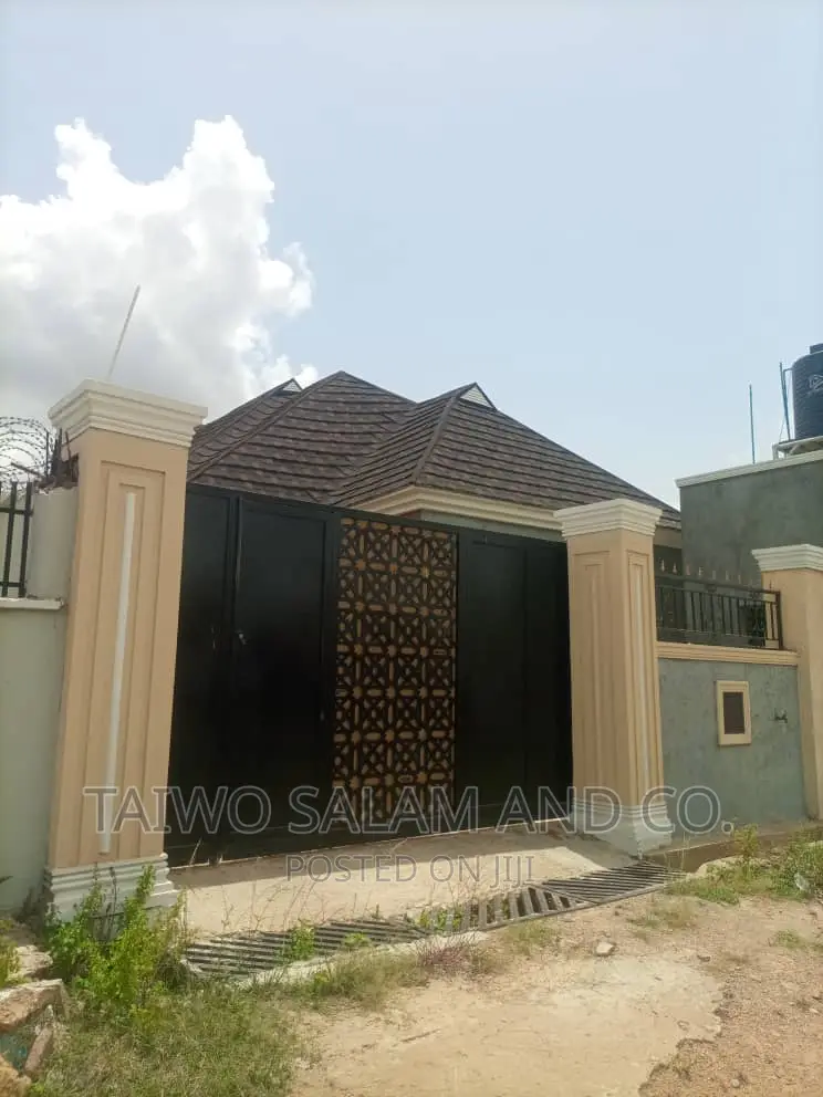 Furnished 4bdrm Bungalow in Kasumu Estate, Akala Express for sale in Akala Express