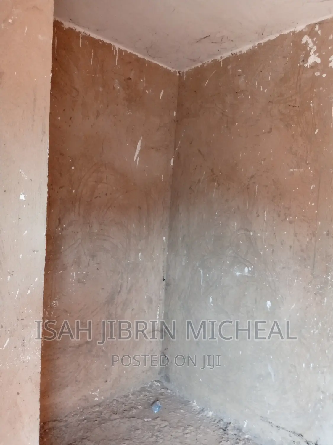 12bdrm Apartment in Fo1, Kubwa for sale in Kubwa