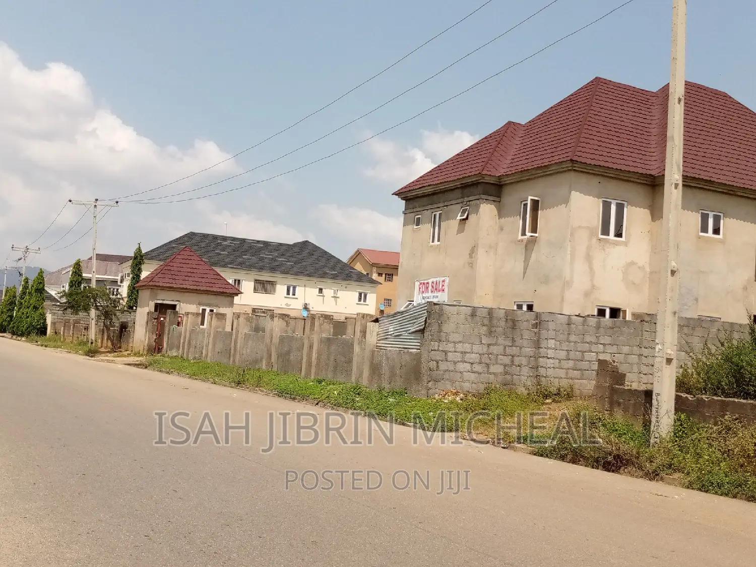 12bdrm Apartment in Fo1, Kubwa for sale in Kubwa