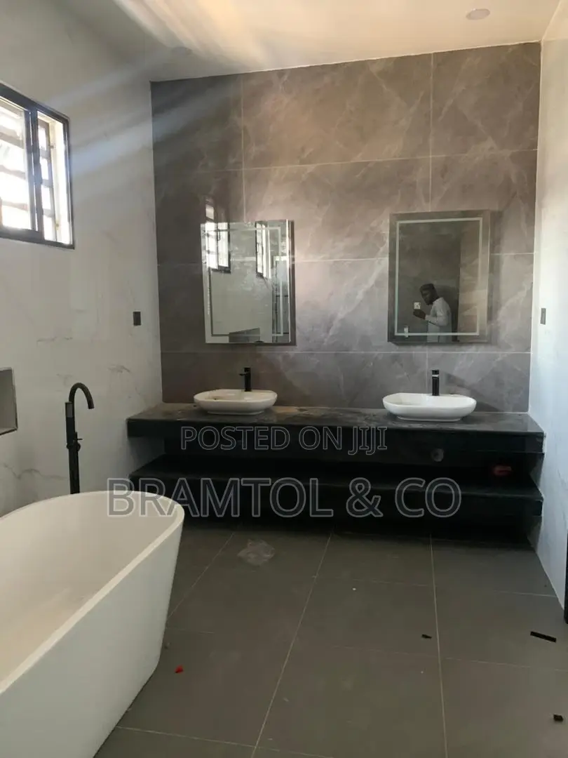 6bdrm Duplex in Katampe Extension for rent in Katampe Extension
