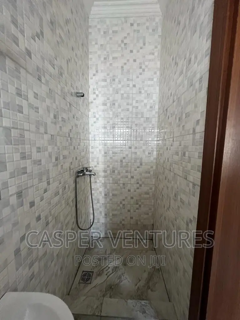 1bdrm Shared Apartment in Soteria Heaven, Ikate for rent in Ikate