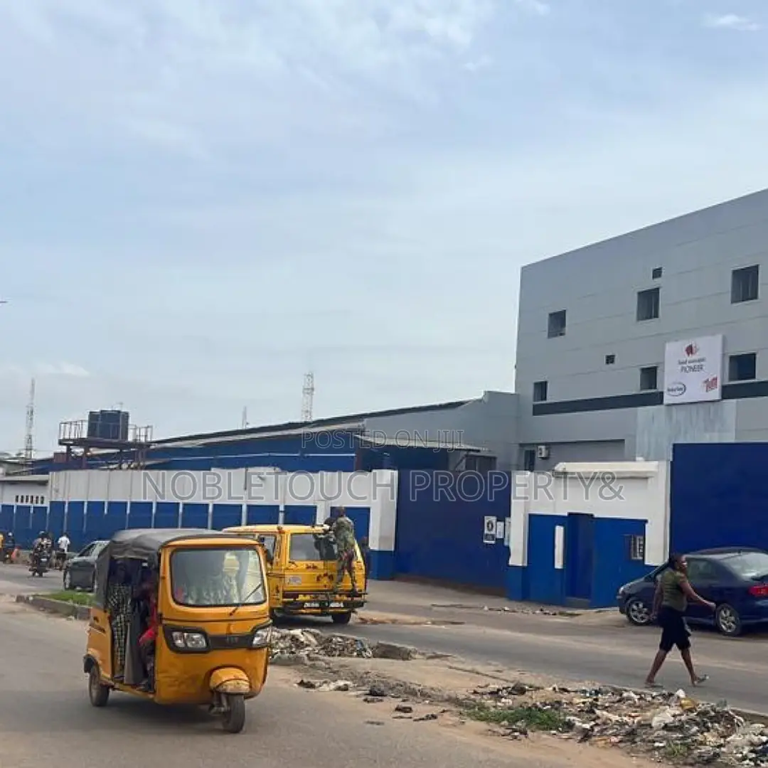 5acres of Land With Warehouses/Offices Along Ikotun Egbe Rd in Egbe / Ikotun/Igando