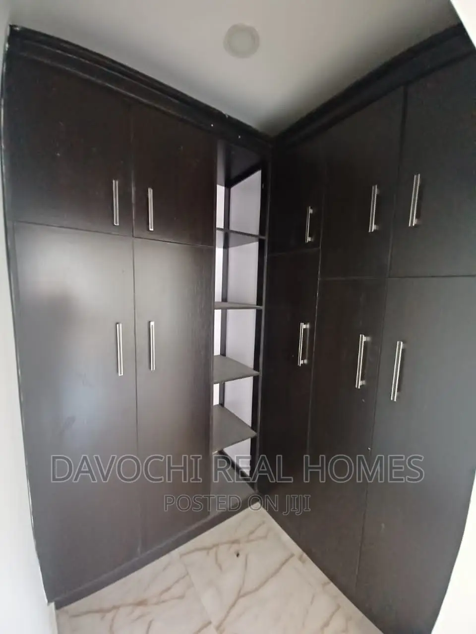 4bdrm Duplex in Osapa London, Lekki for rent in Lekki