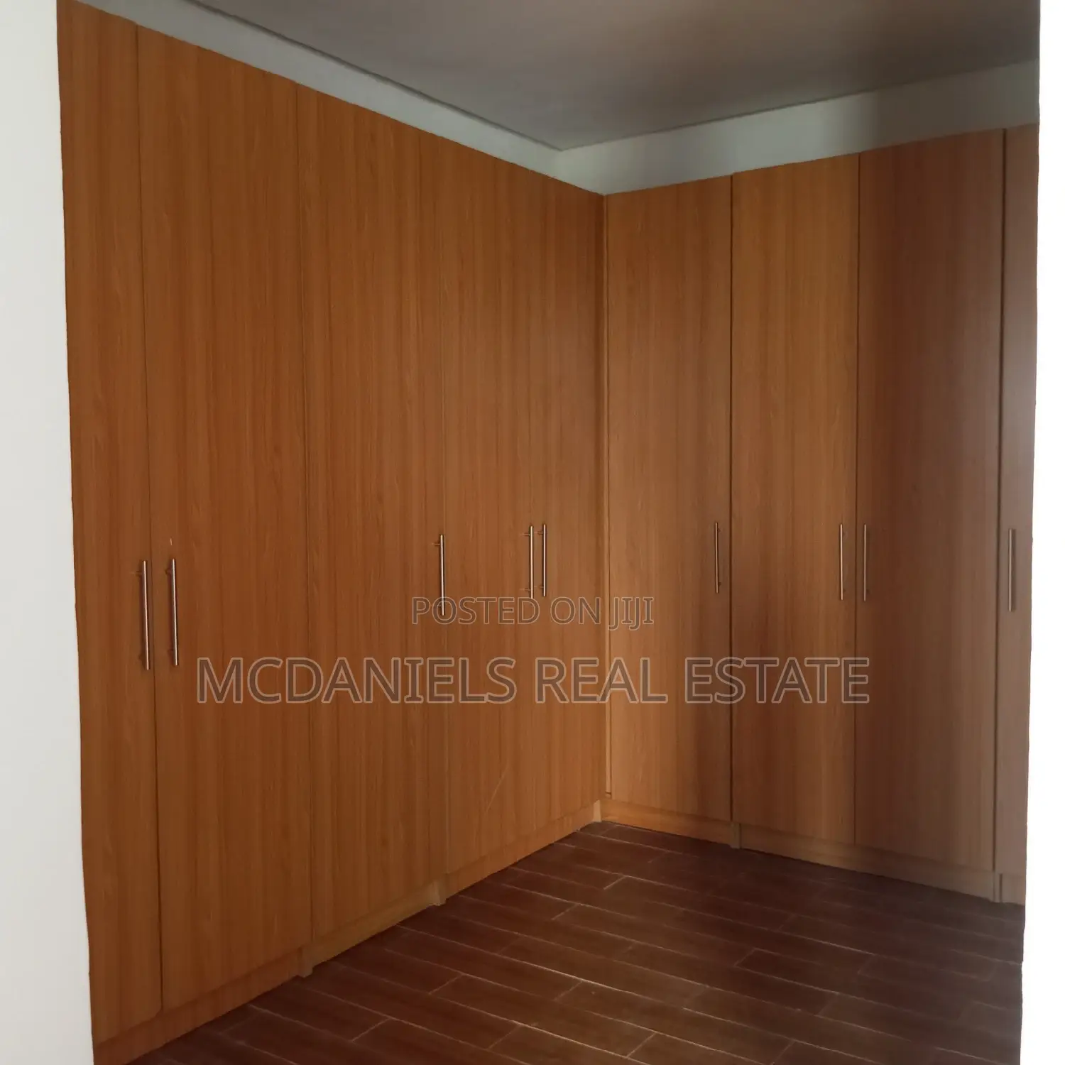 Furnished 4bdrm House in Lekki for sale in Lekki Phase 1