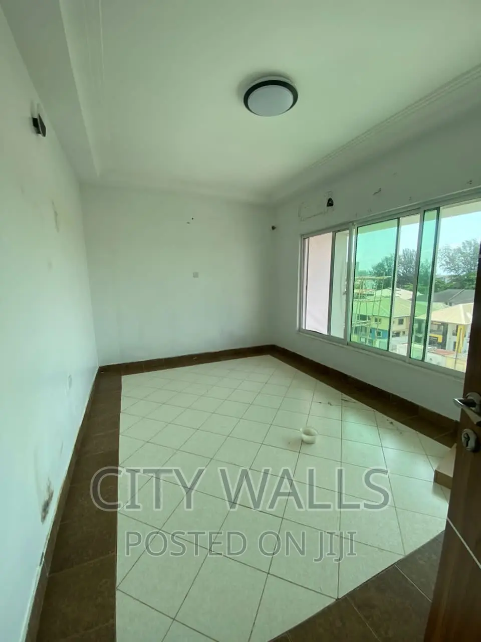 2bdrm Block of Flats in Lekki Phase 1 for rent in Lekki Phase 1