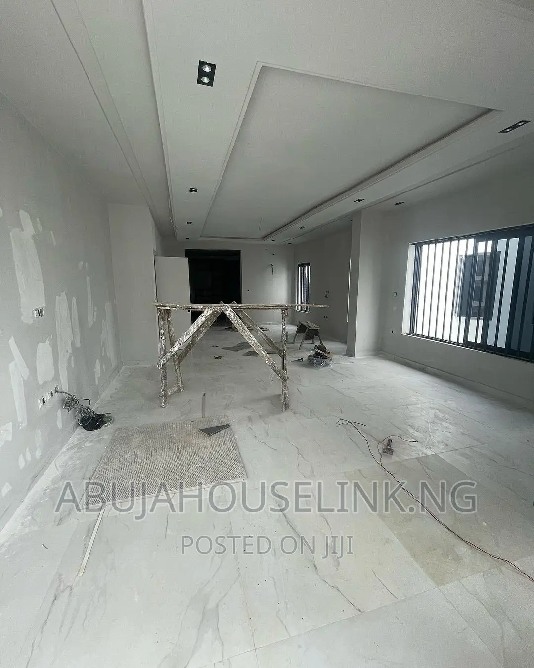 5bdrm Duplex in Asokoro Main By for sale in Asokoro