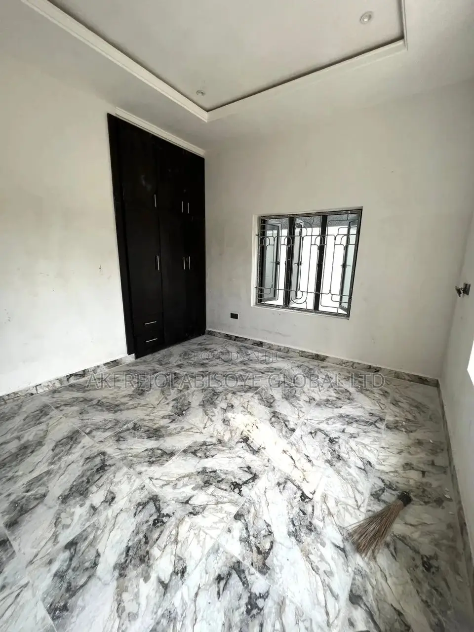 4bdrm Duplex in In An Estate After for sale in Gwarinpa