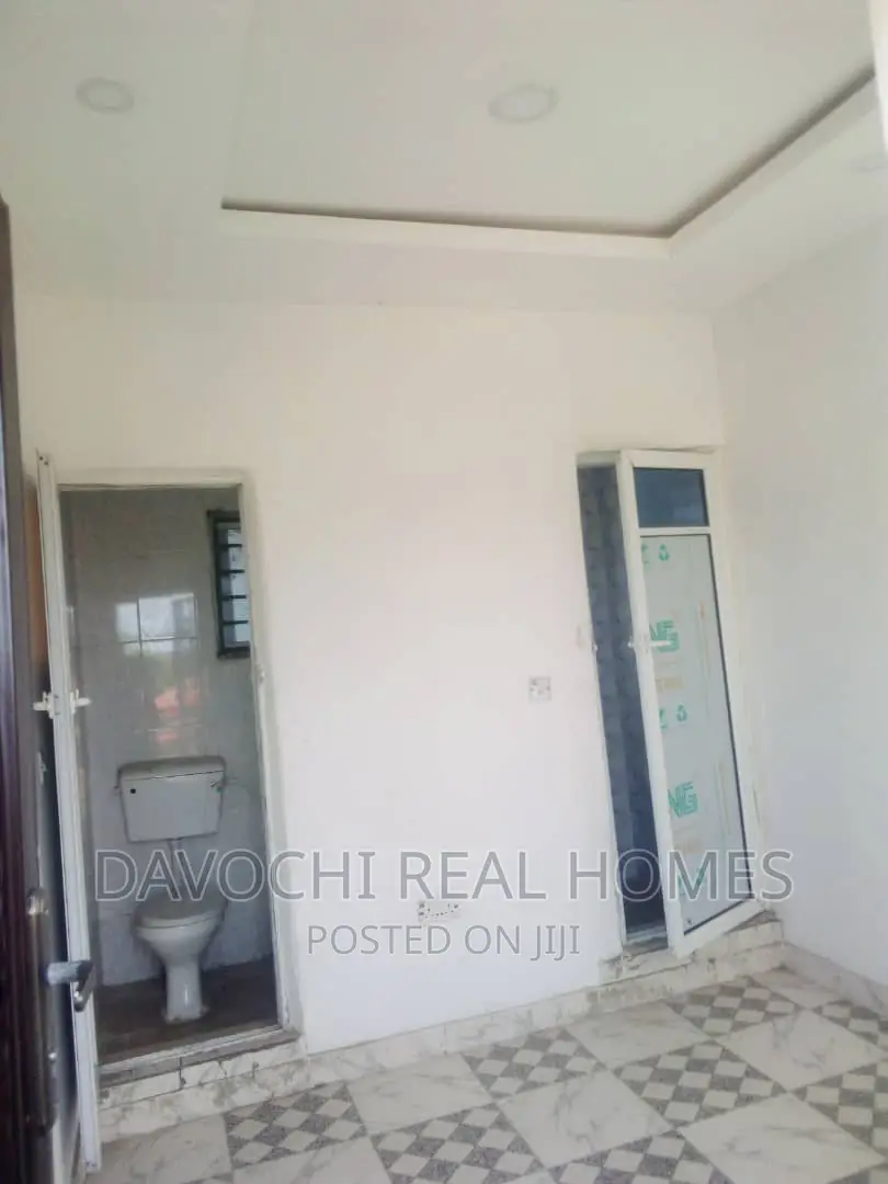2bdrm Block of Flats in Immediately After, Ikota for rent in Ikota