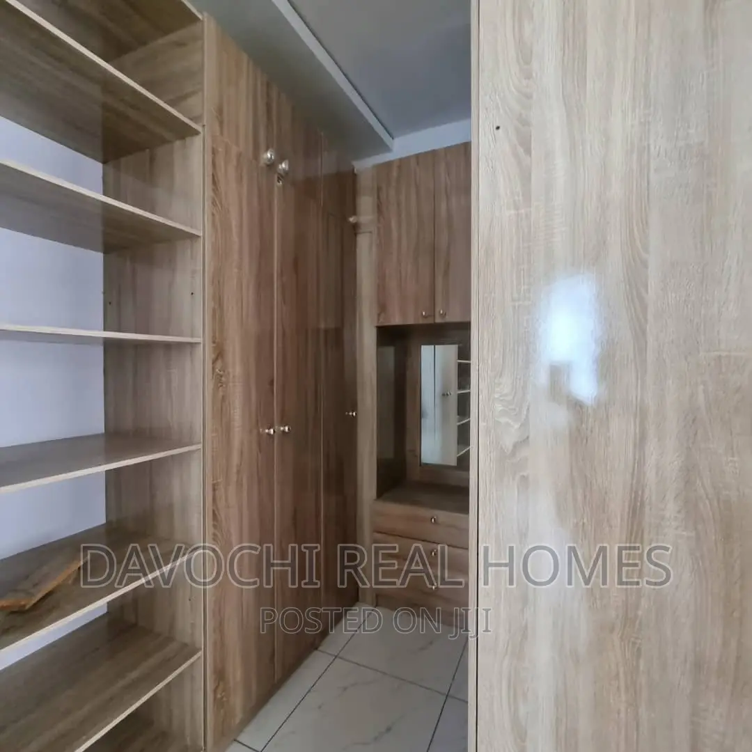 4bdrm Duplex in Ikota, Lekki for rent in Lekki
