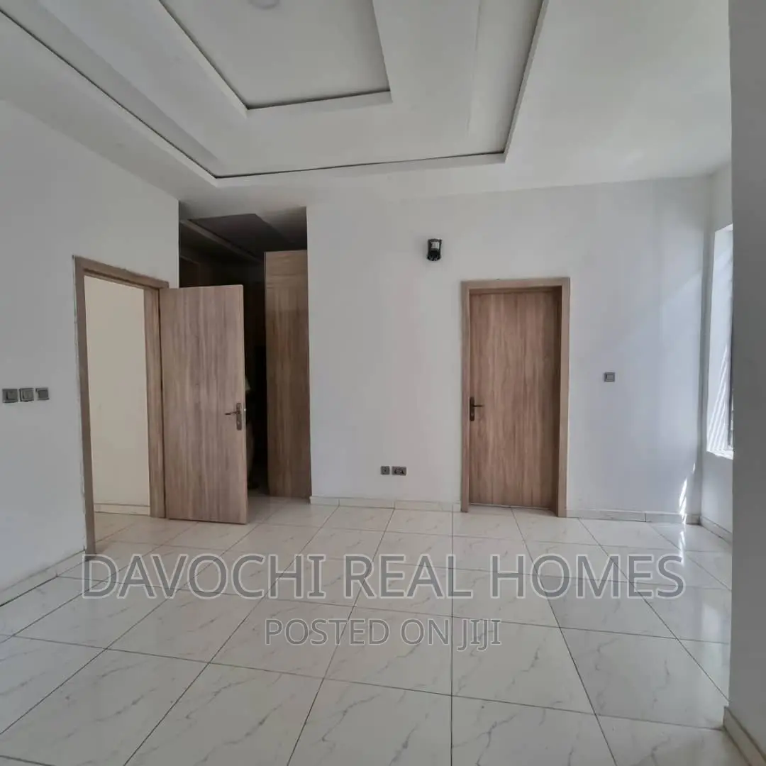 4bdrm Duplex in Ikota, Lekki for rent in Lekki