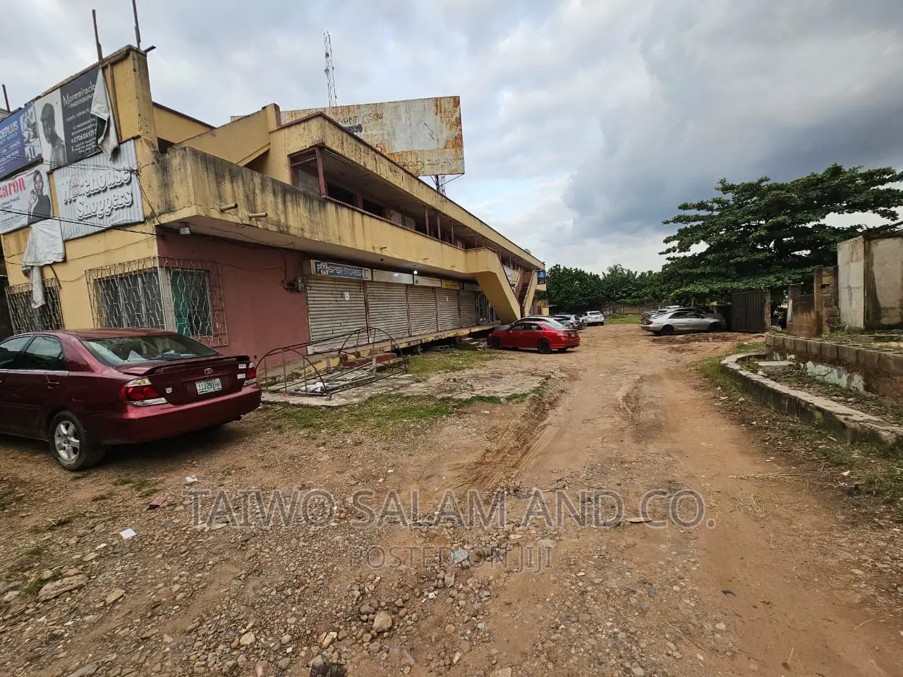 4040sqm of Commercial Land Beside Uba Awolowo Junction Bodija Ibadan in Bodija