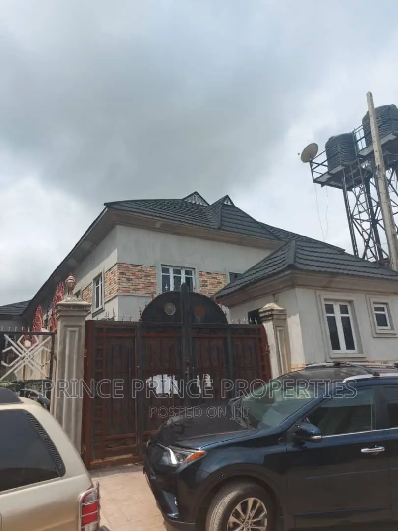 Furnished 5bdrm Duplex in Surulere for sale in Surulere