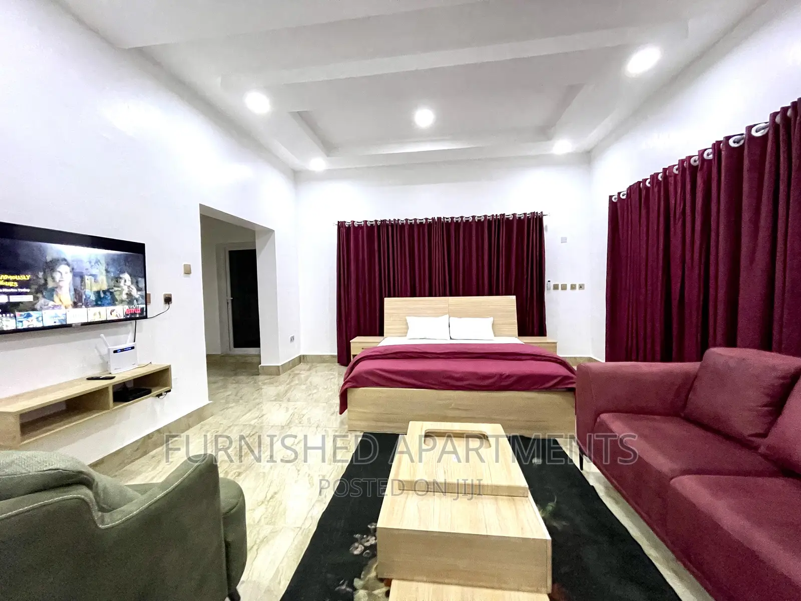 Penthouse Studio 24hrs Ac Wifi Kitchen Big Balcony in Utako