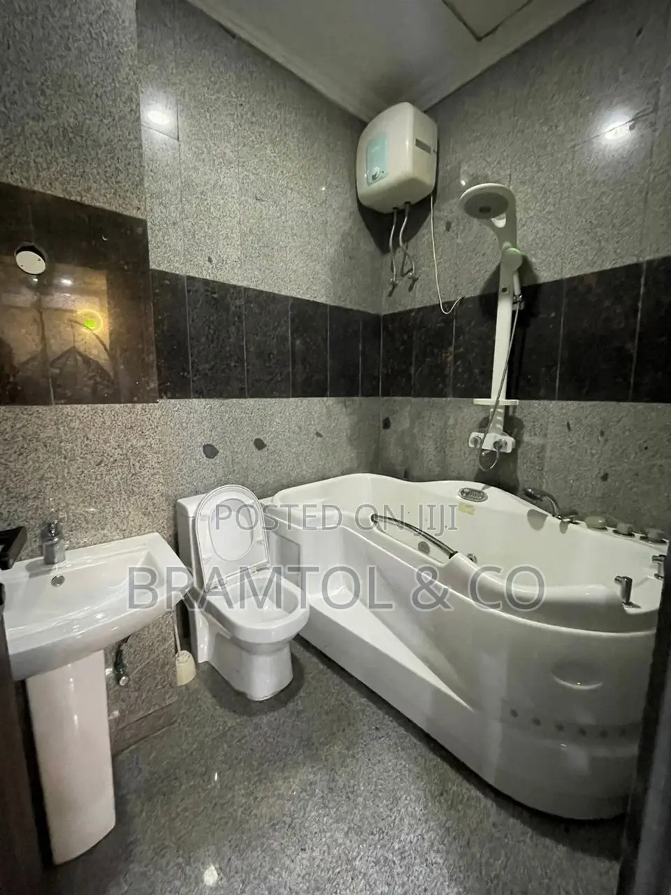Furnished 1bdrm Block of Flats in Jahi for rent in Jahi