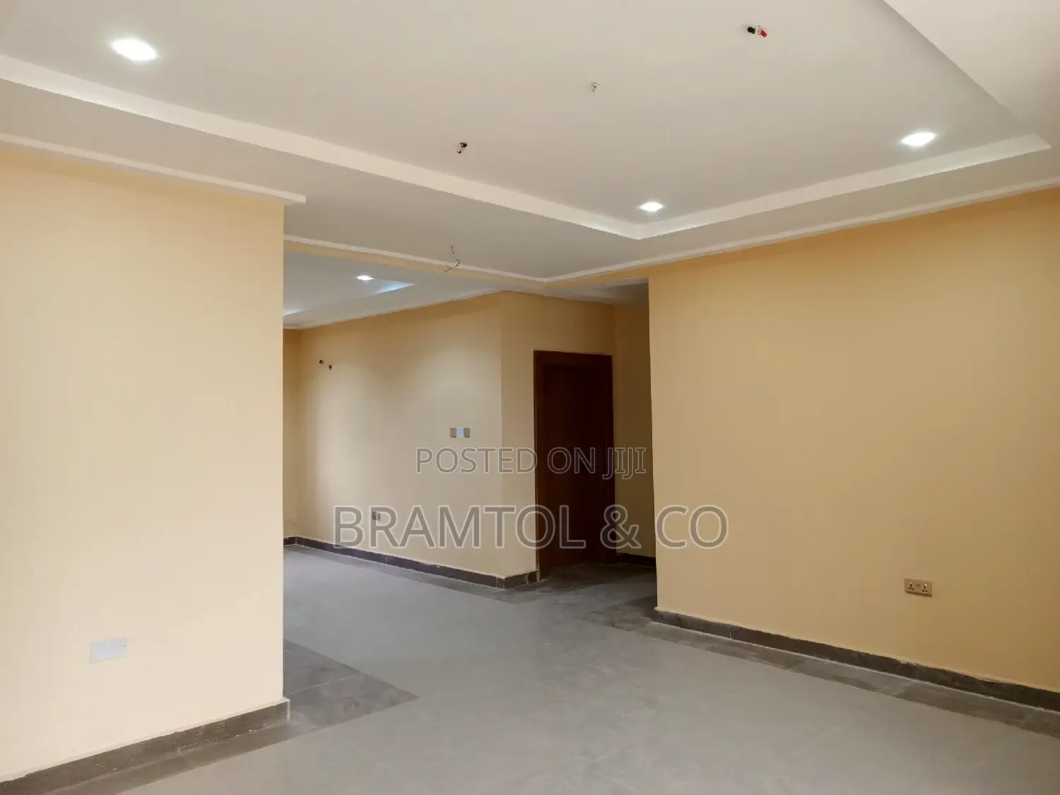 2bdrm Block of Flats in Durumi for rent in Durumi