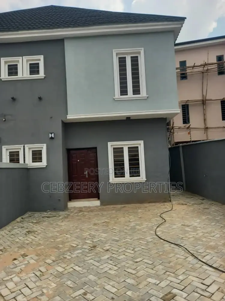 4bdrm Duplex in Ojodu for sale in Ojodu