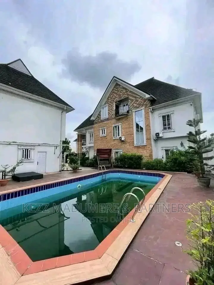 Furnished 5bdrm Duplex in Nta / Ozuoba Road, for sale in Port-Harcourt