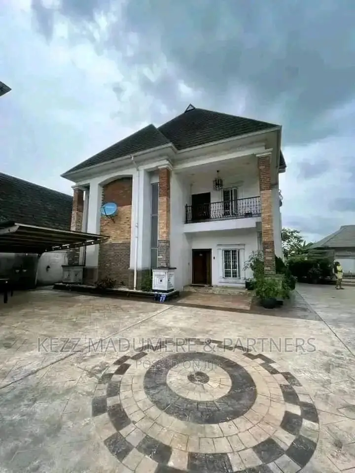 Furnished 5bdrm Duplex in Nta / Ozuoba Road, for sale in Port-Harcourt