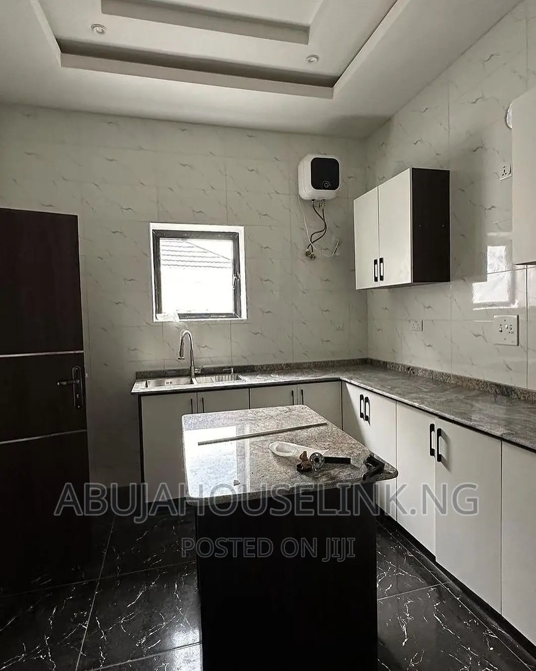 3bdrm Bungalow in Efab Queens Estate, Gwarinpa for sale in Gwarinpa