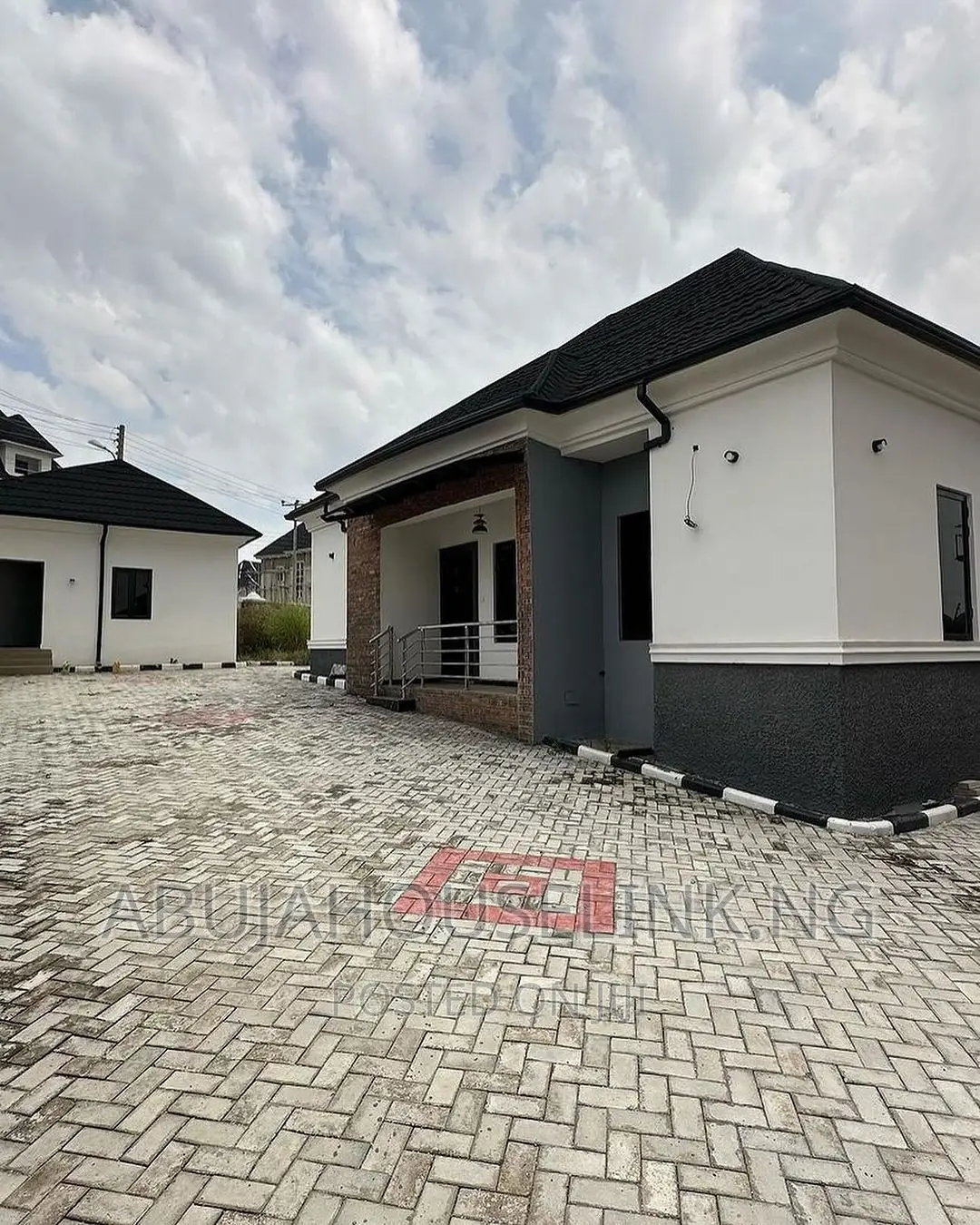 3bdrm Bungalow in Efab Queens Estate, Gwarinpa for sale in Gwarinpa