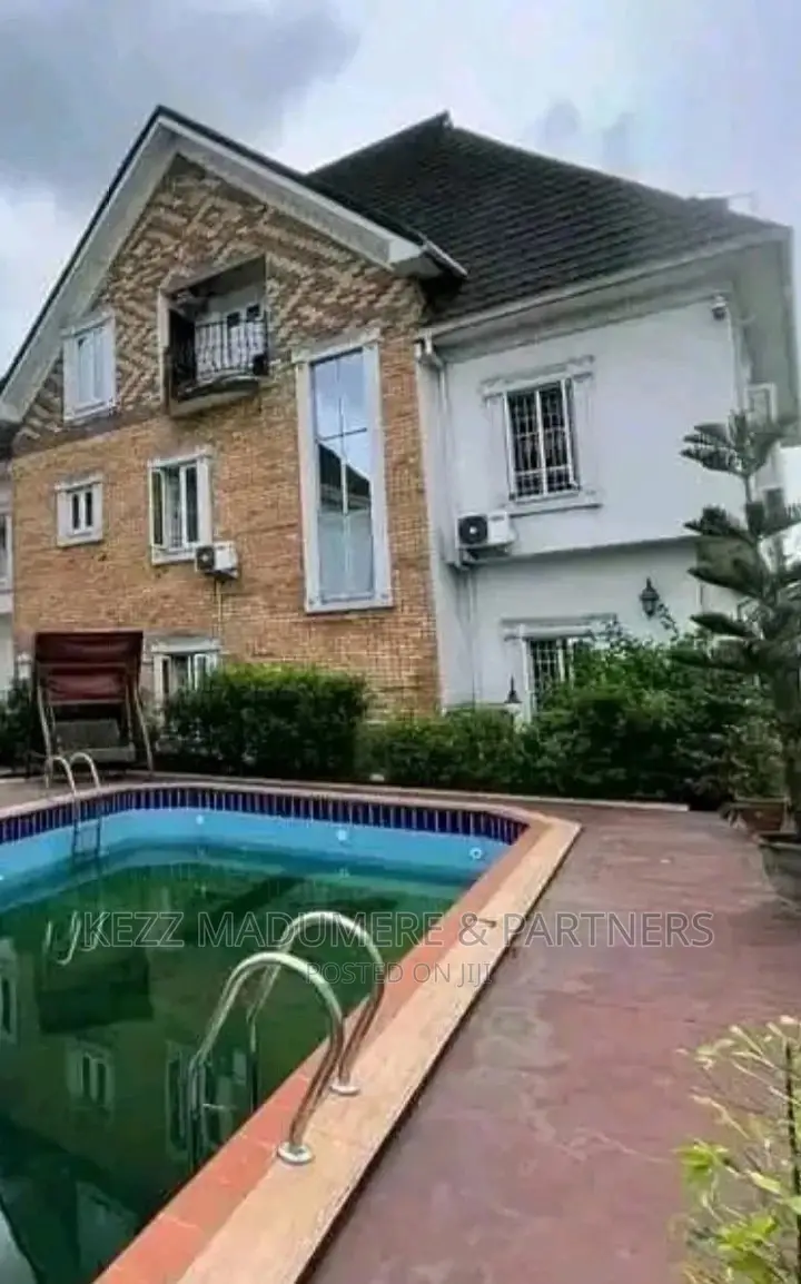 Furnished 5bdrm Duplex in Nta / Ozuoba Road, for sale in Port-Harcourt