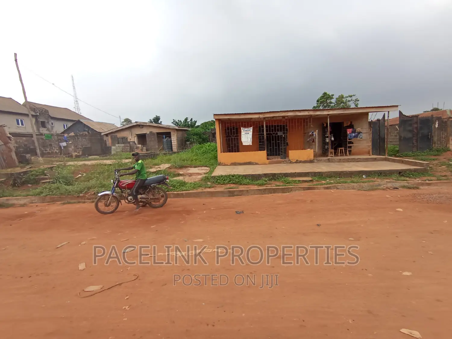 3bdrm Duplex in Ayobo for sale in Ayobo