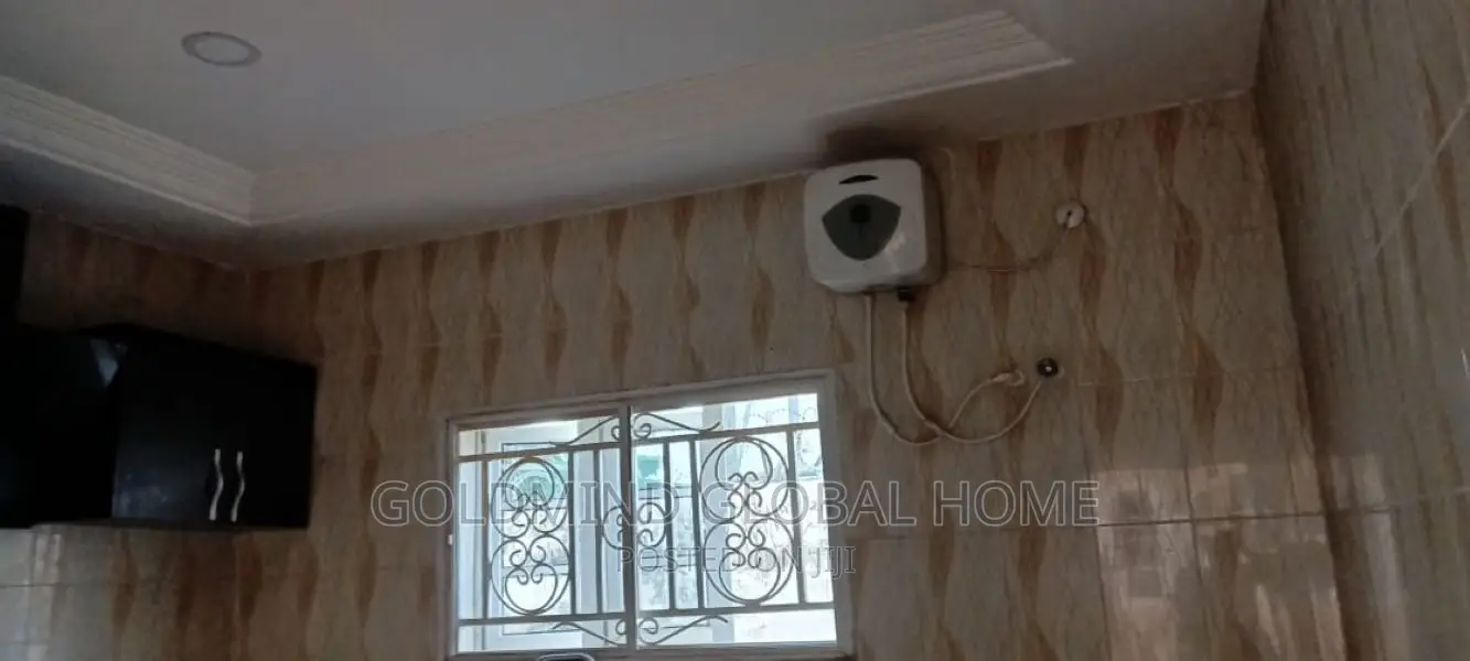 3bdrm Bungalow in Apo Abuja, Zone B for sale in Zone B