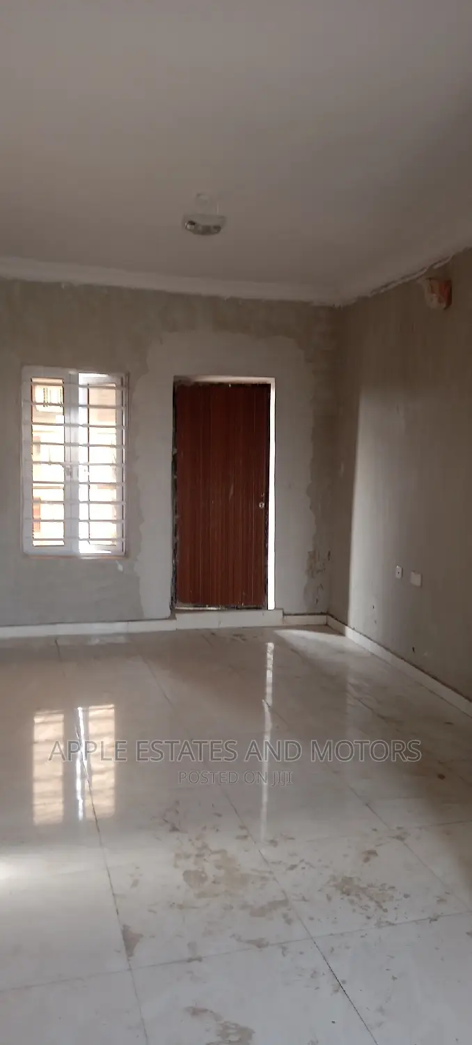3bdrm Block of Flats in Surulere for rent in Surulere
