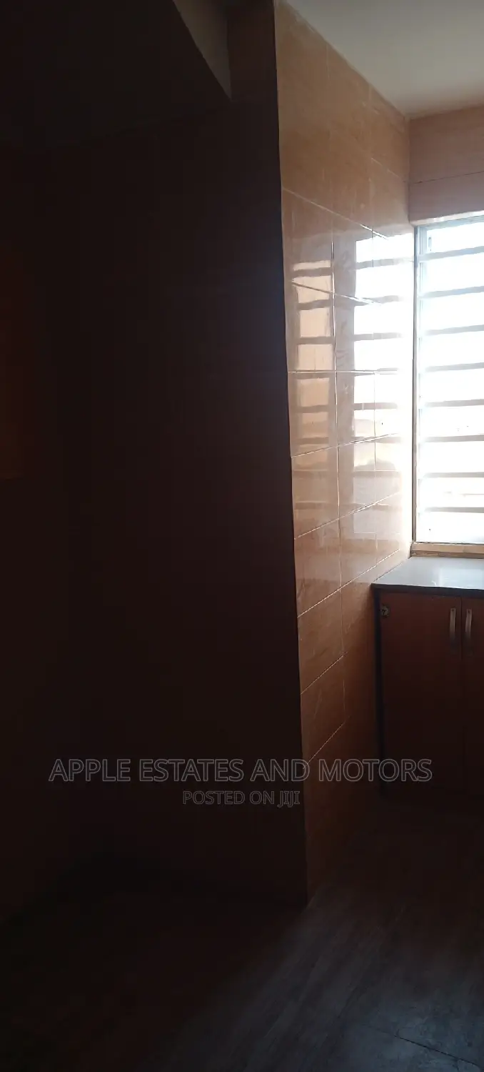 3bdrm Block of Flats in Surulere for rent in Surulere