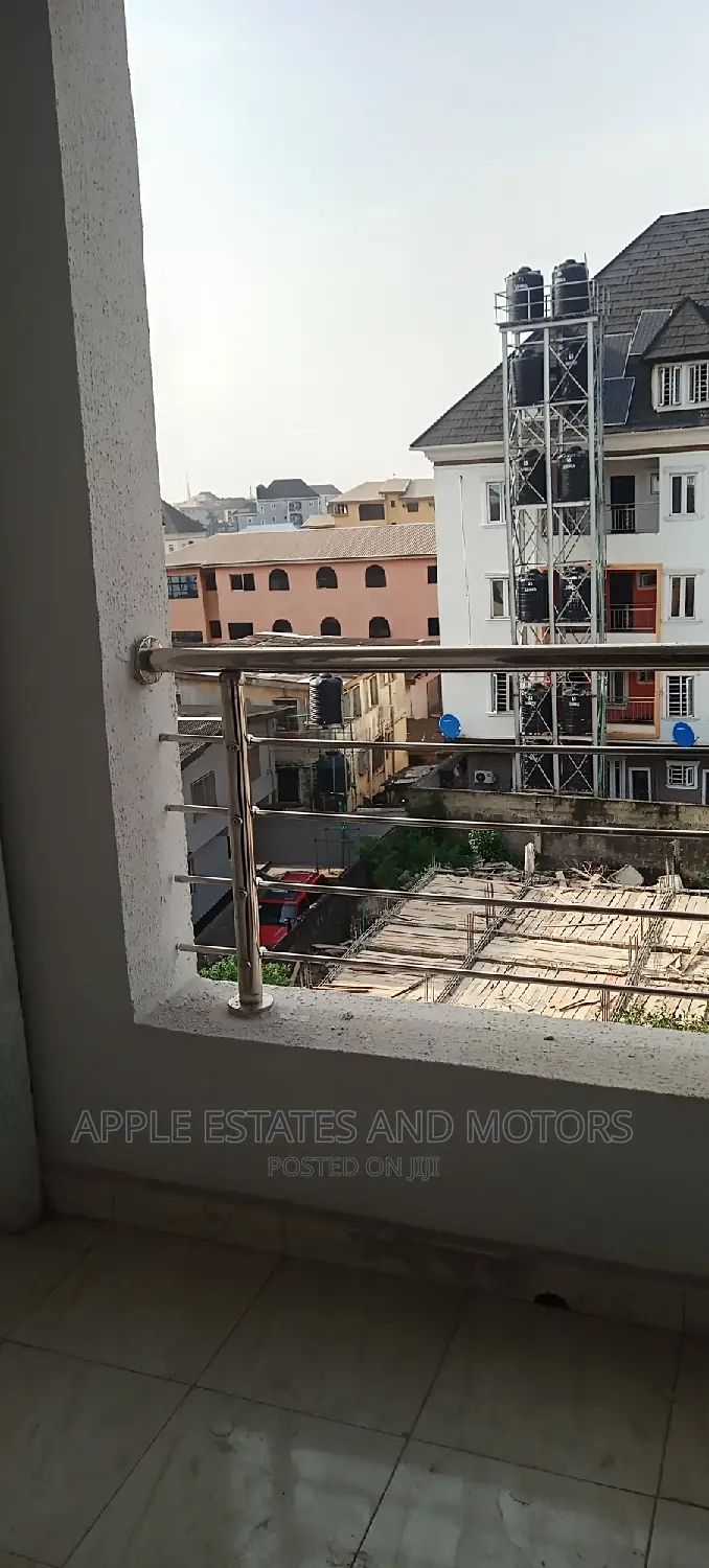 3bdrm Block of Flats in Surulere for rent in Surulere
