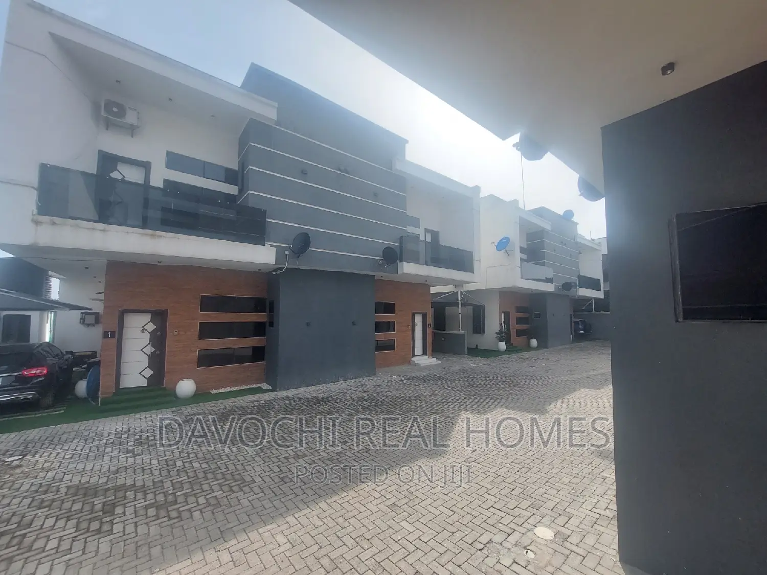 4bdrm Duplex in Chevron, Lekki for rent in Lekki