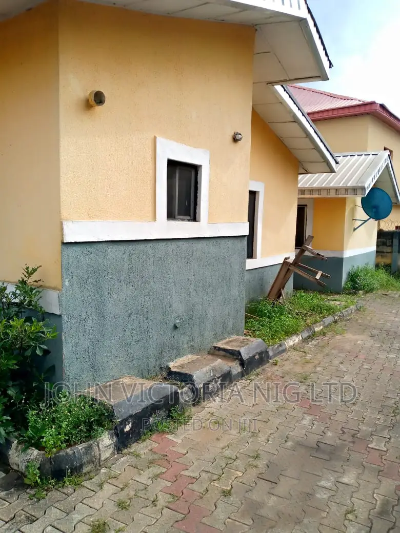 3bdrm Bungalow in Diamond, Isheri / Egbe Idimu for sale in Isheri / Egbe Idimu