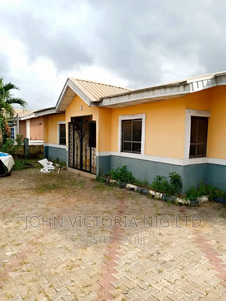 3bdrm Bungalow in Diamond, Isheri / Egbe Idimu for sale in Isheri / Egbe Idimu