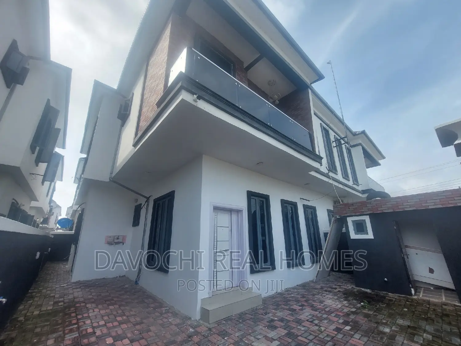 4bdrm Duplex in Chevron Second Toll, Lekki for rent in Lekki