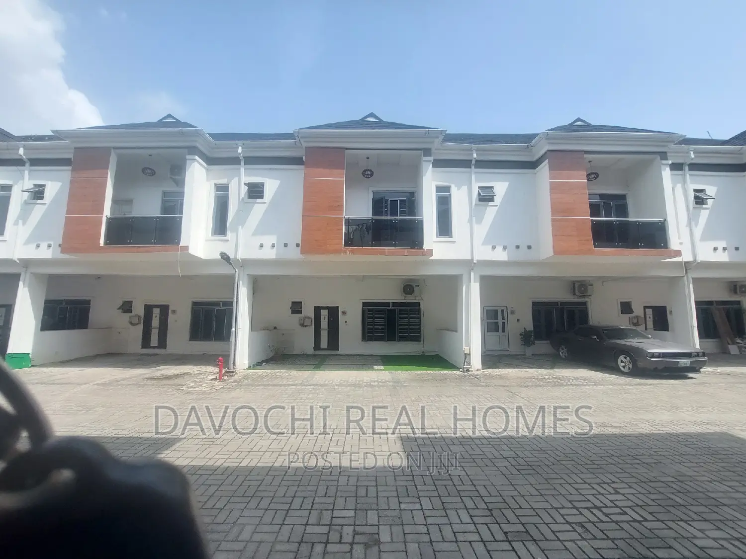 5bdrm Duplex in Chevron, Lekki for rent in Lekki