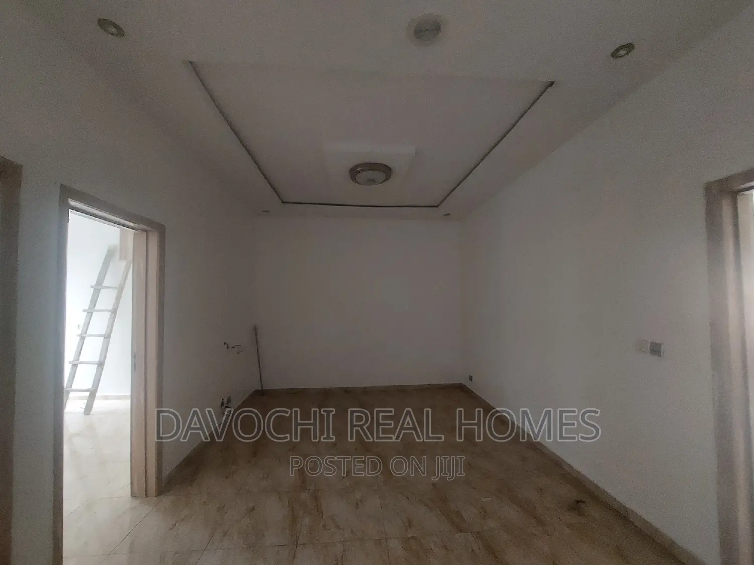 5bdrm Duplex in Chevron, Lekki for rent in Lekki
