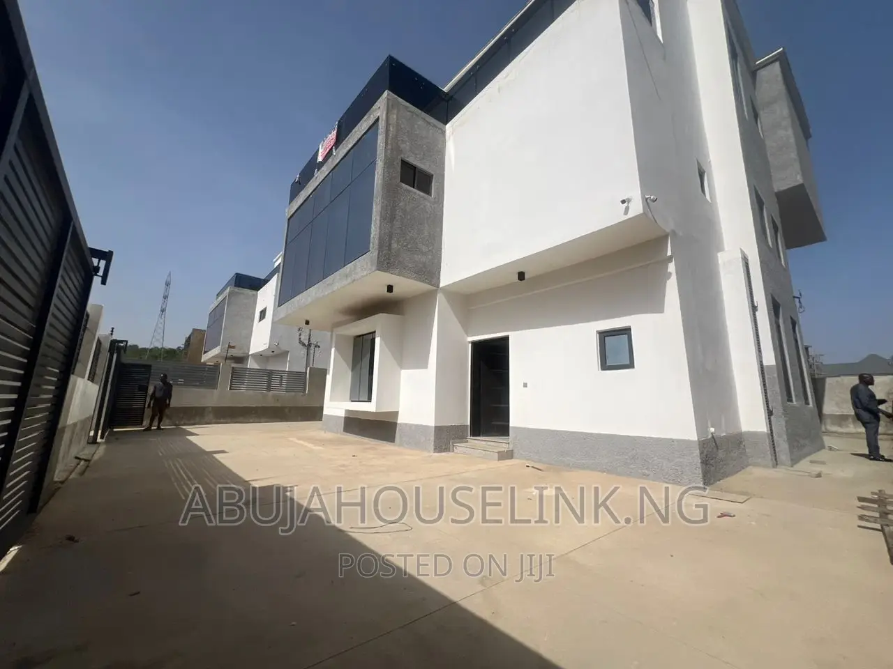 4bdrm Duplex in Guzape Abuja for sale in Guzape District