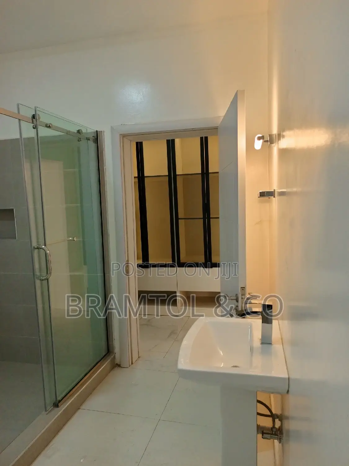 4bdrm Townhouse / Terrace in Jahi for rent in Jahi