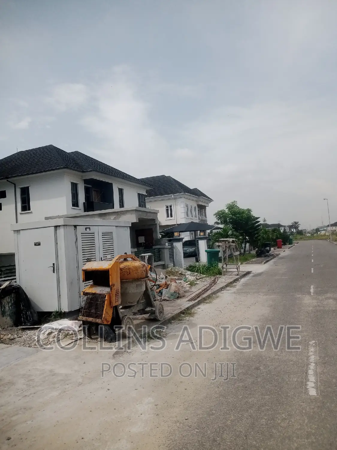 4bdrm Duplex in Royal Garden, Ajah for sale in Ajah