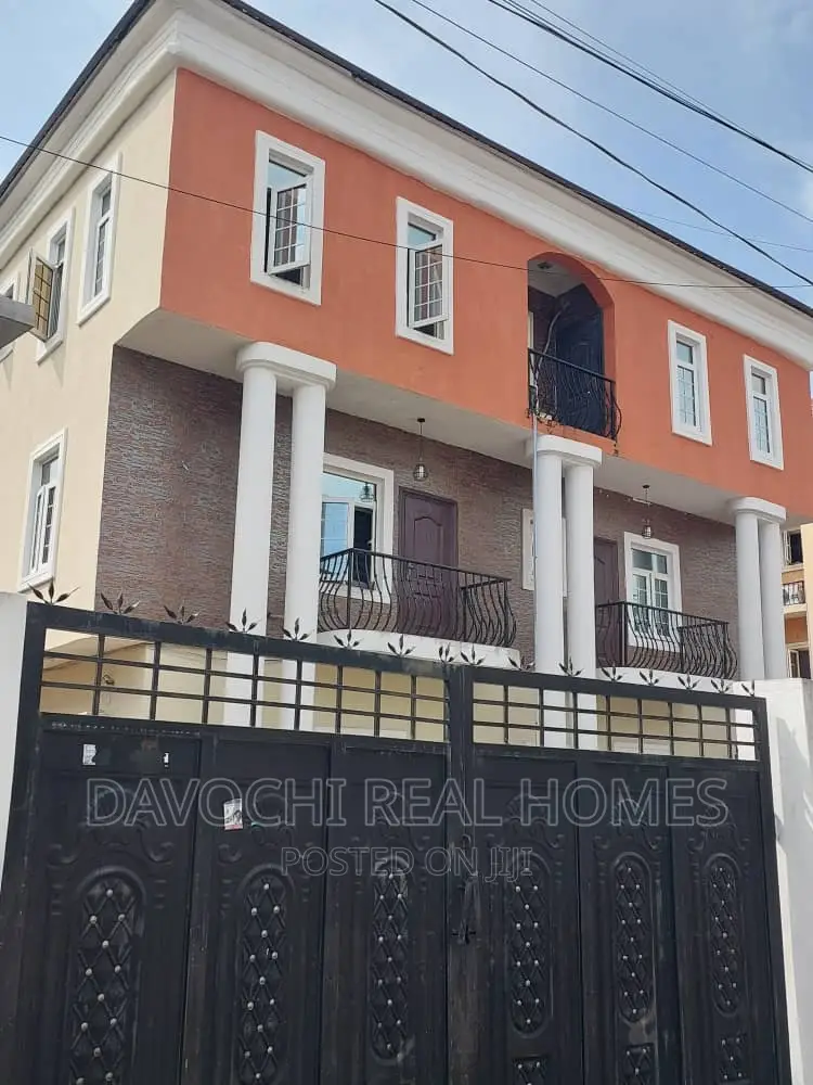 3bdrm Apartment in Chevron Drive, Lekki for rent in Lekki