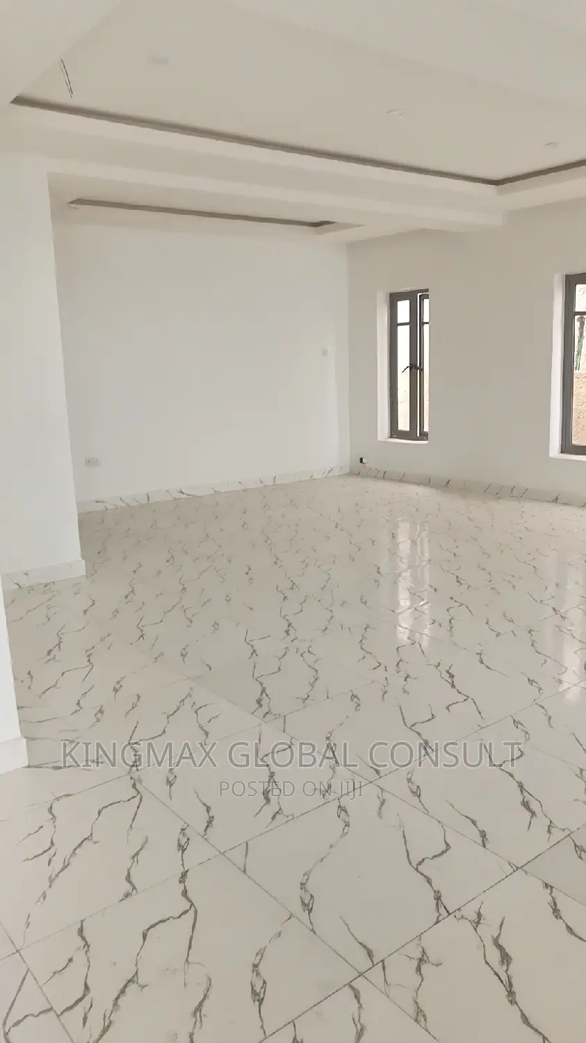 6bdrm Duplex in Peace Ville Estate, Jabi for rent in Jabi