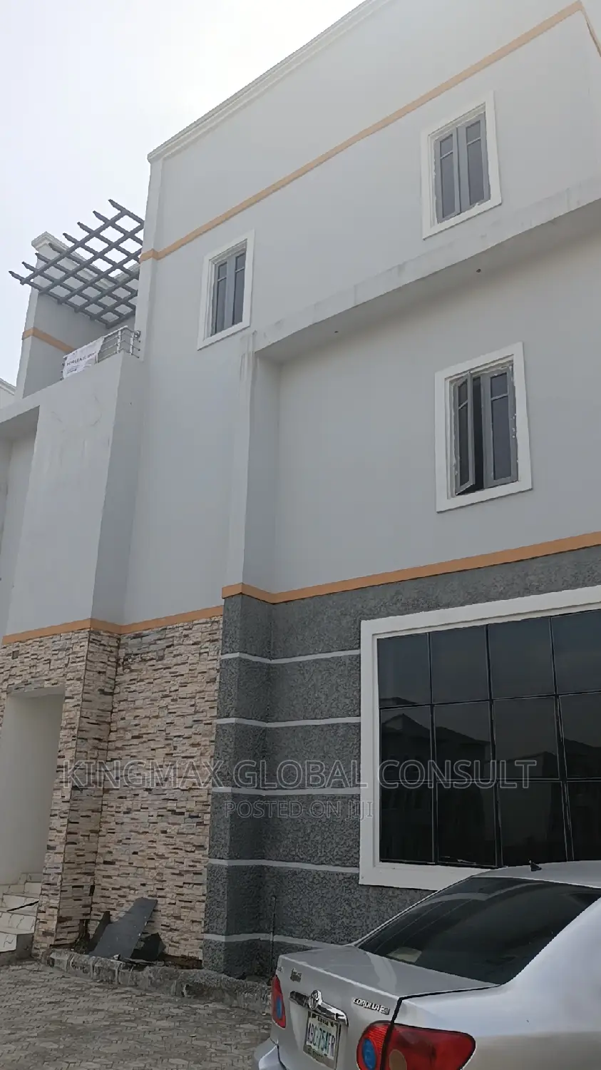 6bdrm Duplex in Peace Ville Estate, Jabi for rent in Jabi