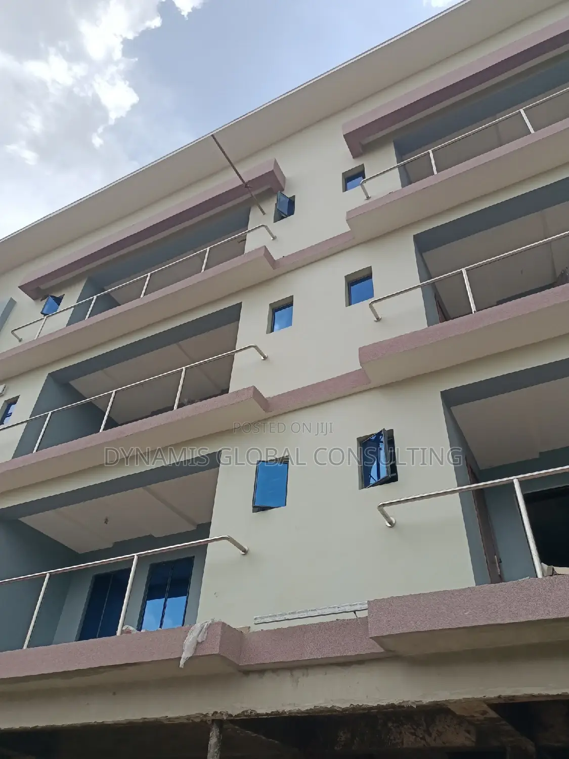 Furnished 3bdrm Block of Flats in Ikeja Gra for sale in Ikeja GRA