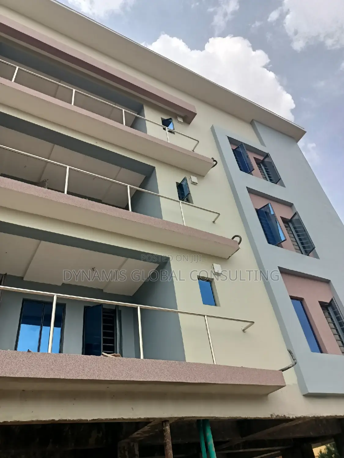 Furnished 3bdrm Block of Flats in Ikeja Gra for sale in Ikeja GRA
