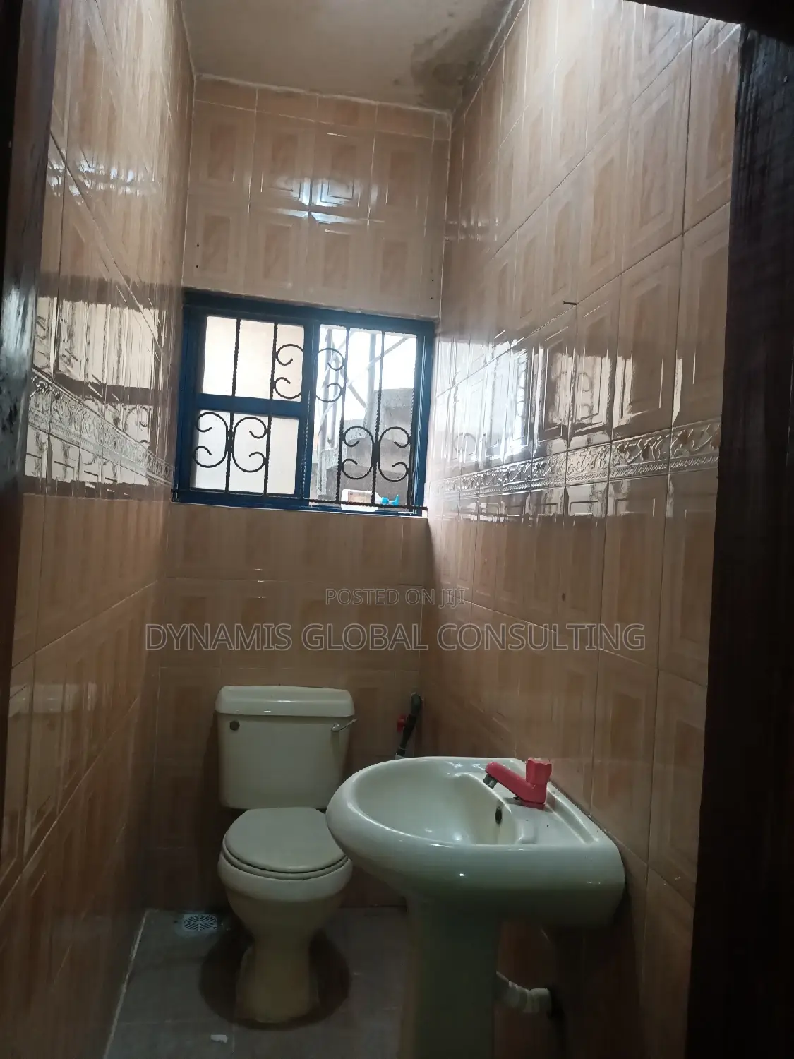 3bdrm Block of Flats in Magodo Phase 2 Gra for rent in GRA Phase 2 Shangisha