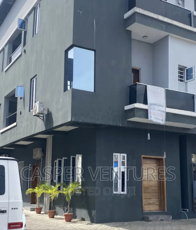 Mini Flat in Bera, Chevron for rent in Chevron