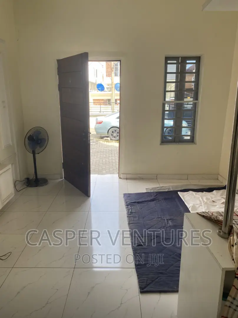 Mini Flat in Bera, Chevron for rent in Chevron