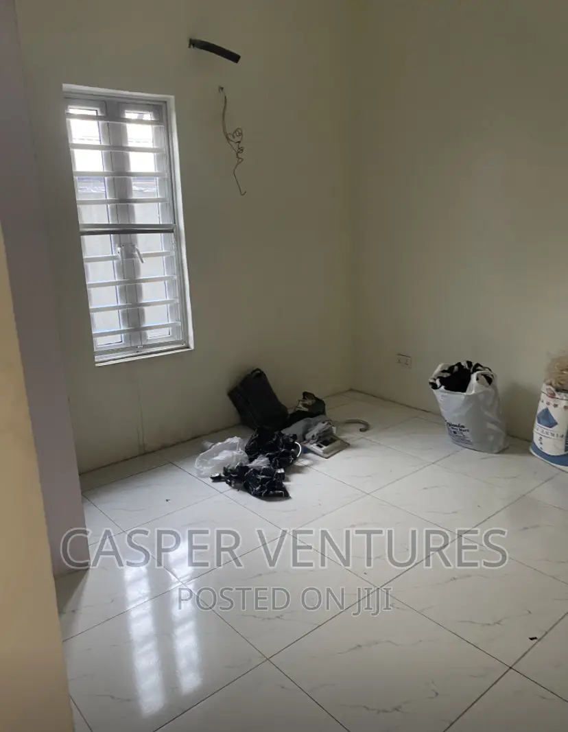 Mini Flat in Bera, Chevron for rent in Chevron